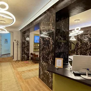 La Voglia Boutique 4*, Tirana Albanië