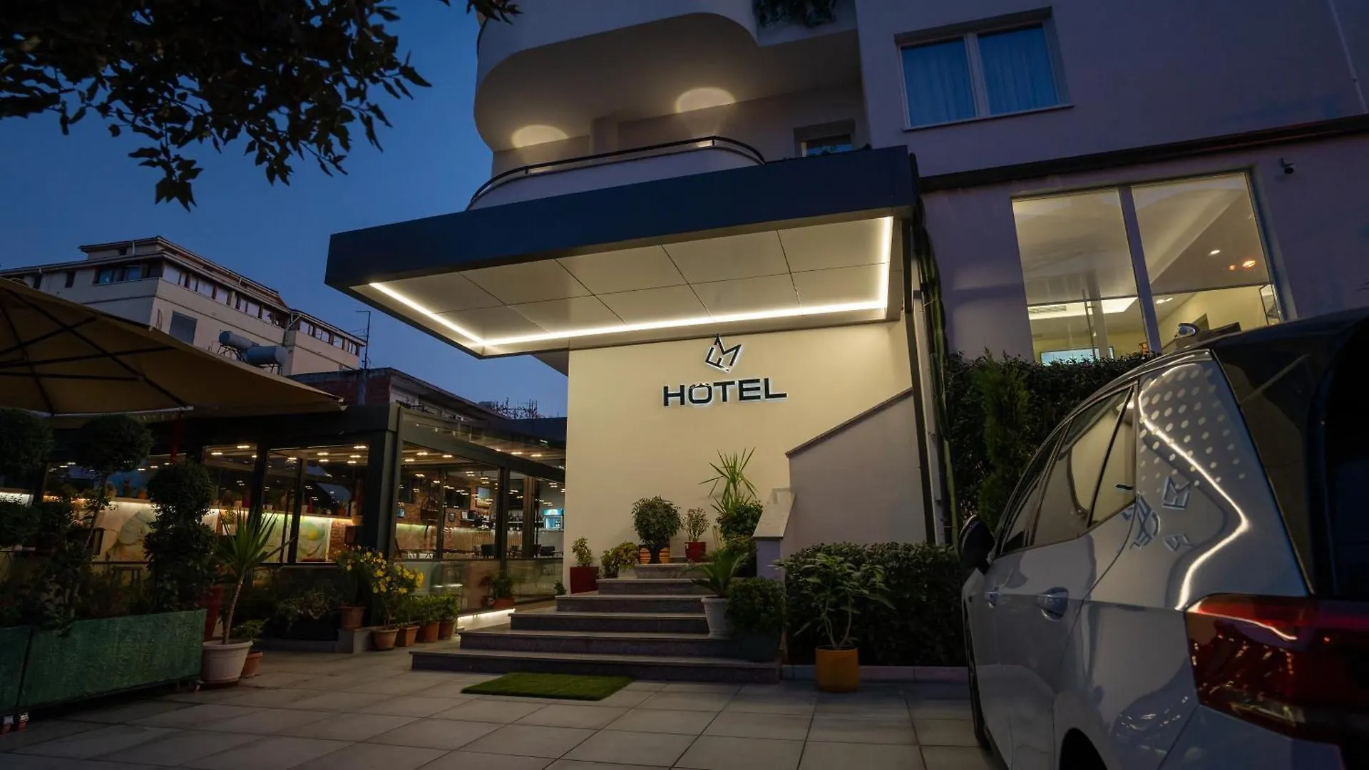 F&M Hotel 2 Tirana