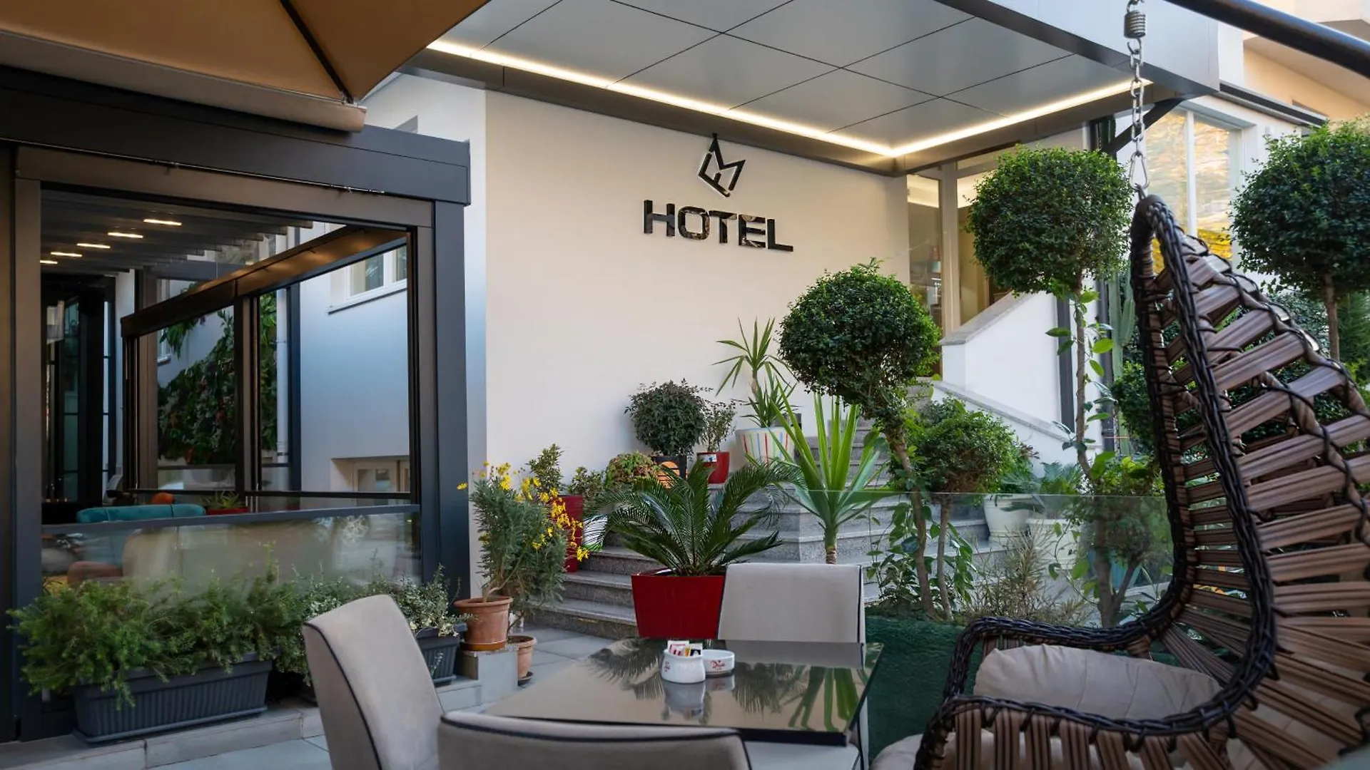 F&M Hotel 2 Tirana Albania